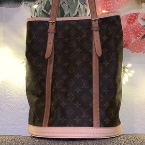 Louis Vuitton Vintage GM Bucket Bag